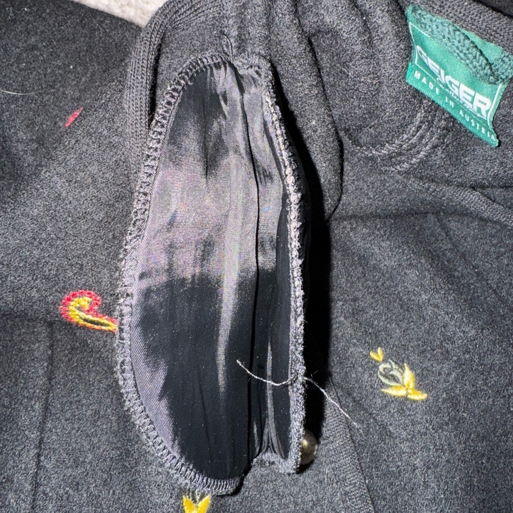 Geiger Collections Wool Jacket - image 8